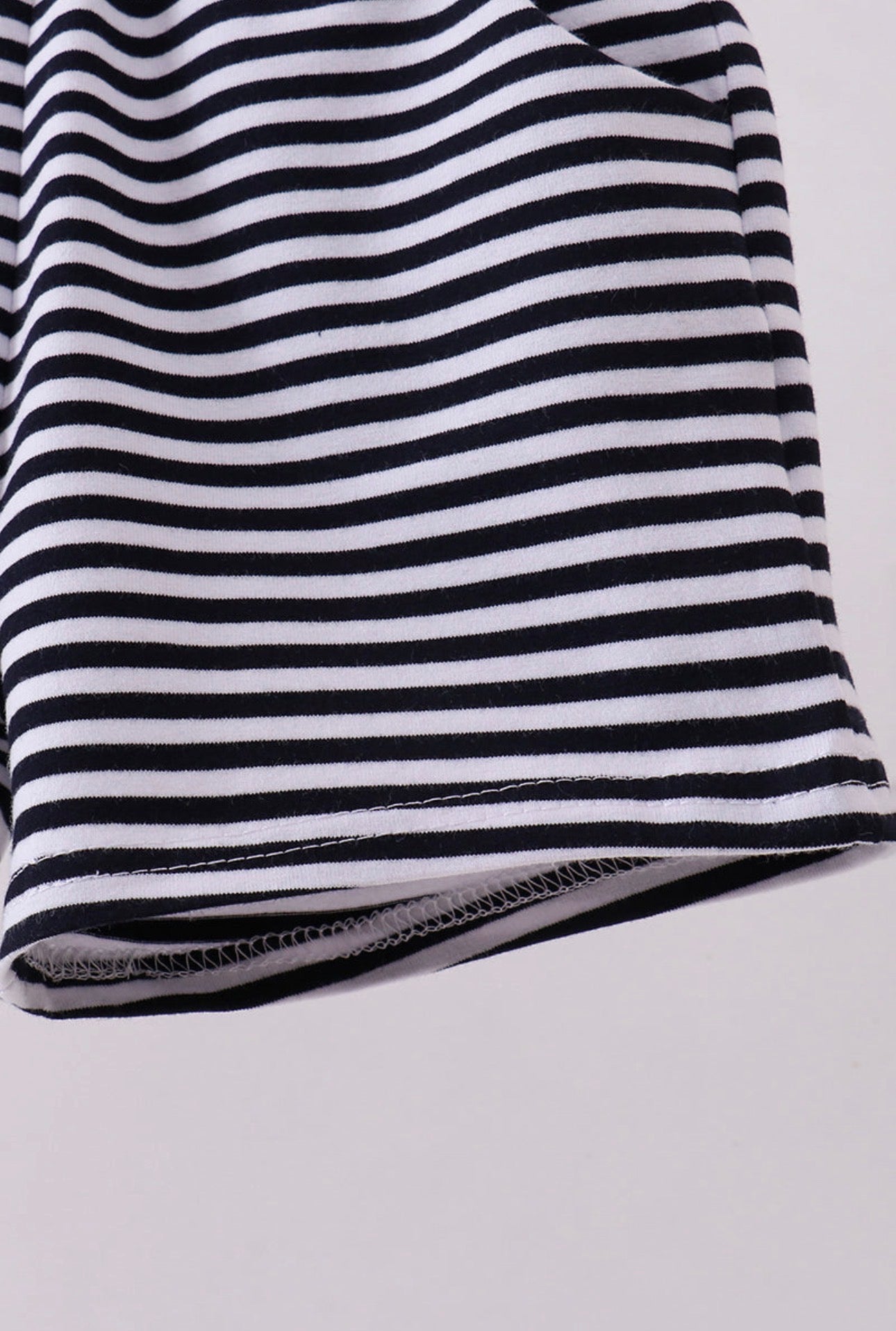 Basic Stripe Shorts – Navy