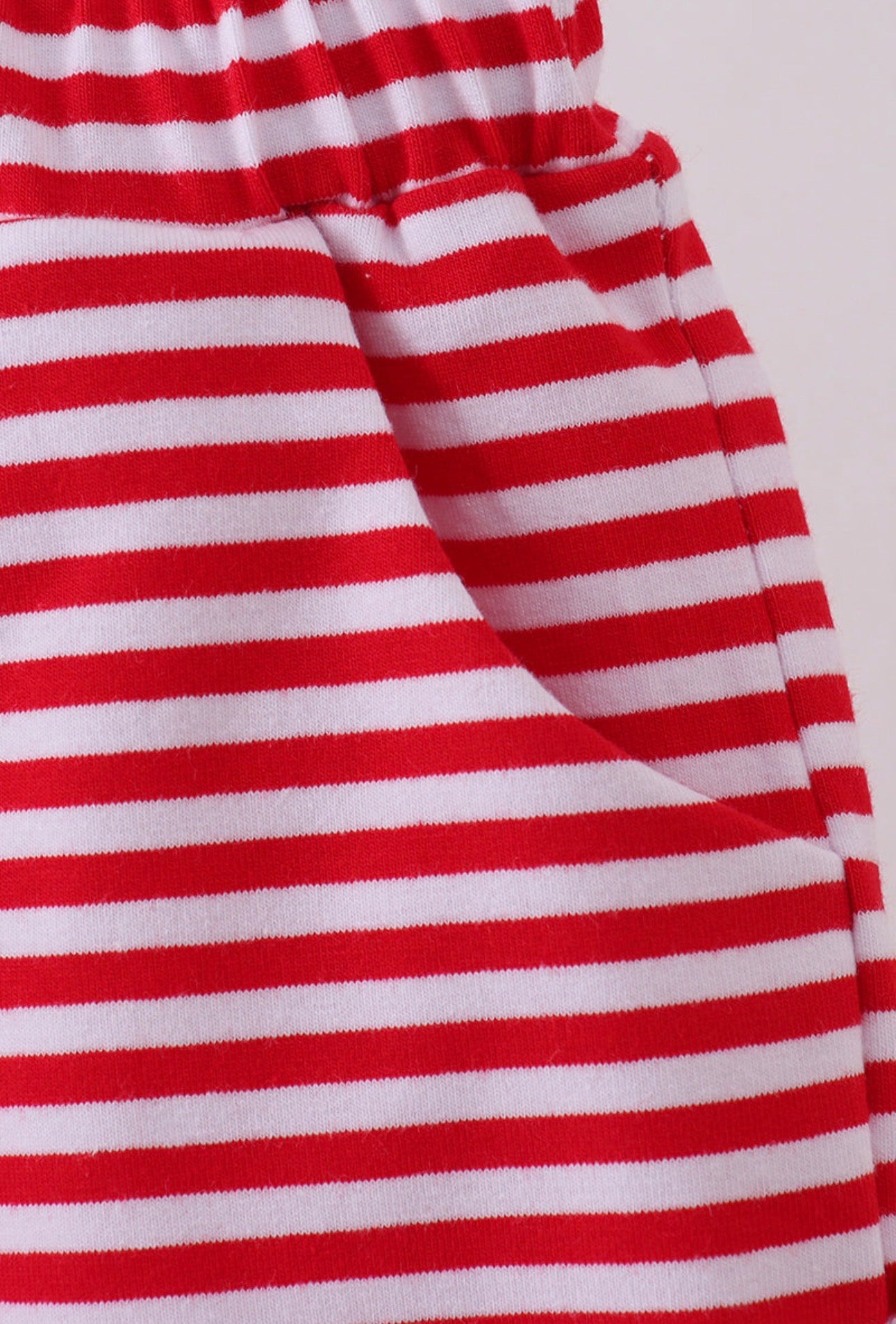 Basic Stripe Shorts – Red