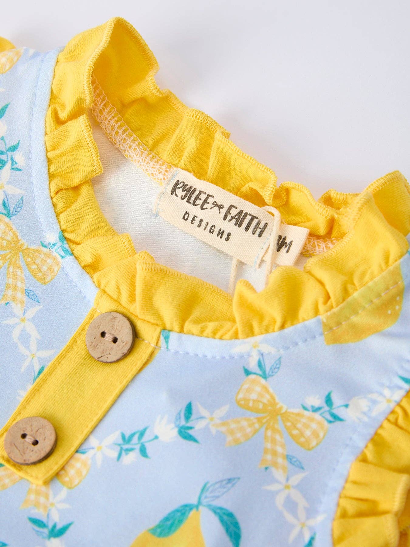Lemon Blossom Ruffle Bubble
