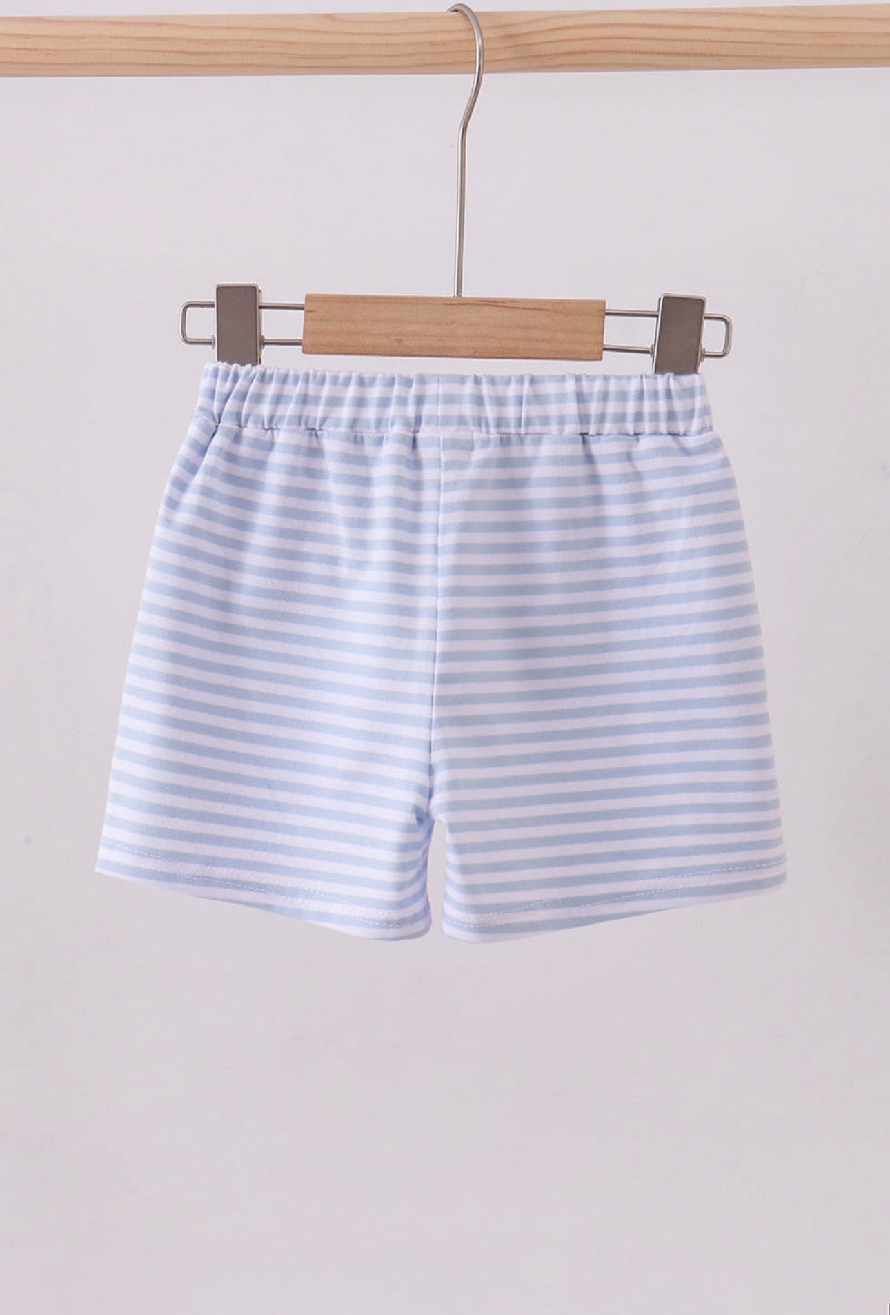 Basic Stripe Shorts - Light Blue