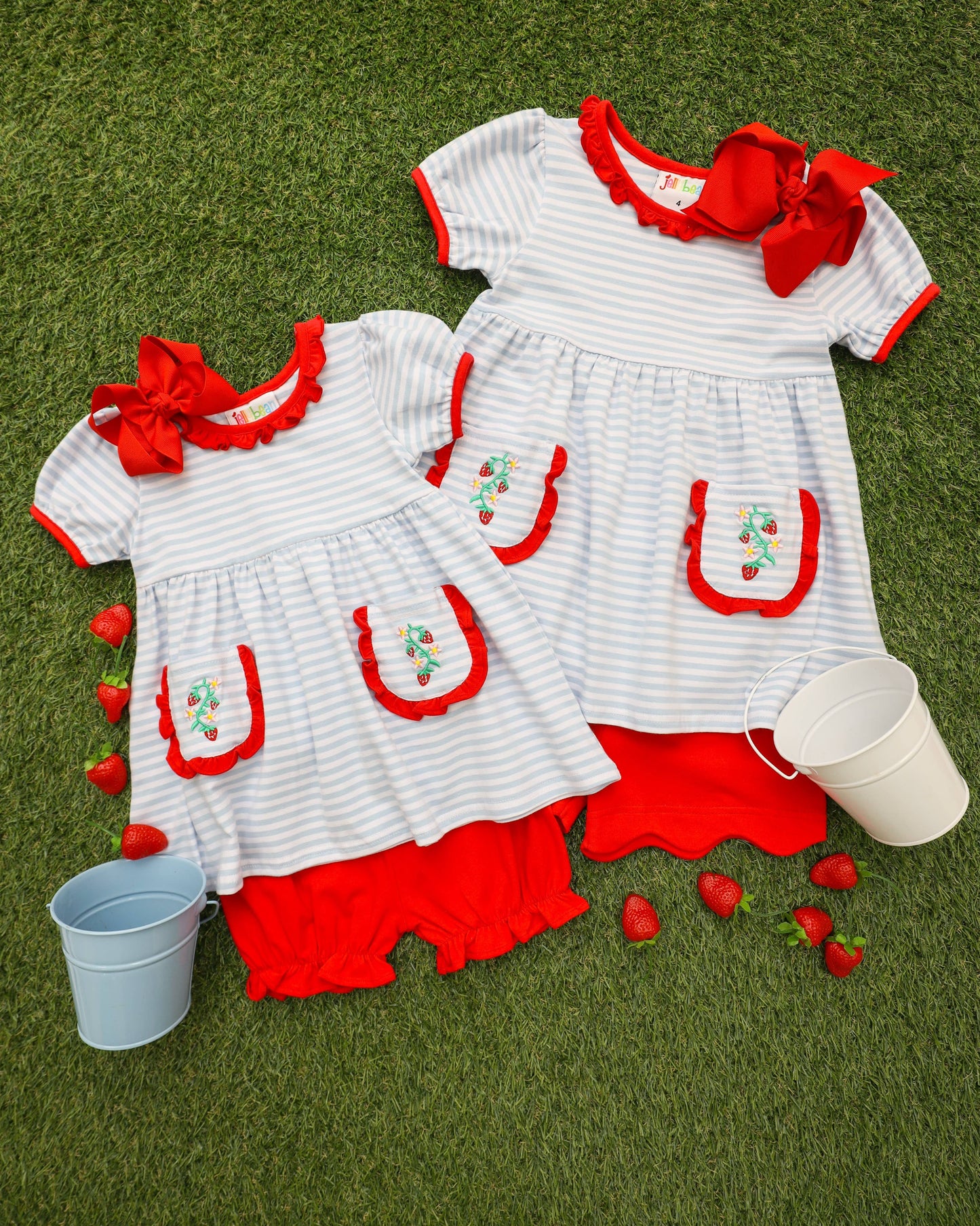 So Berry Sweet Scallop Short Set