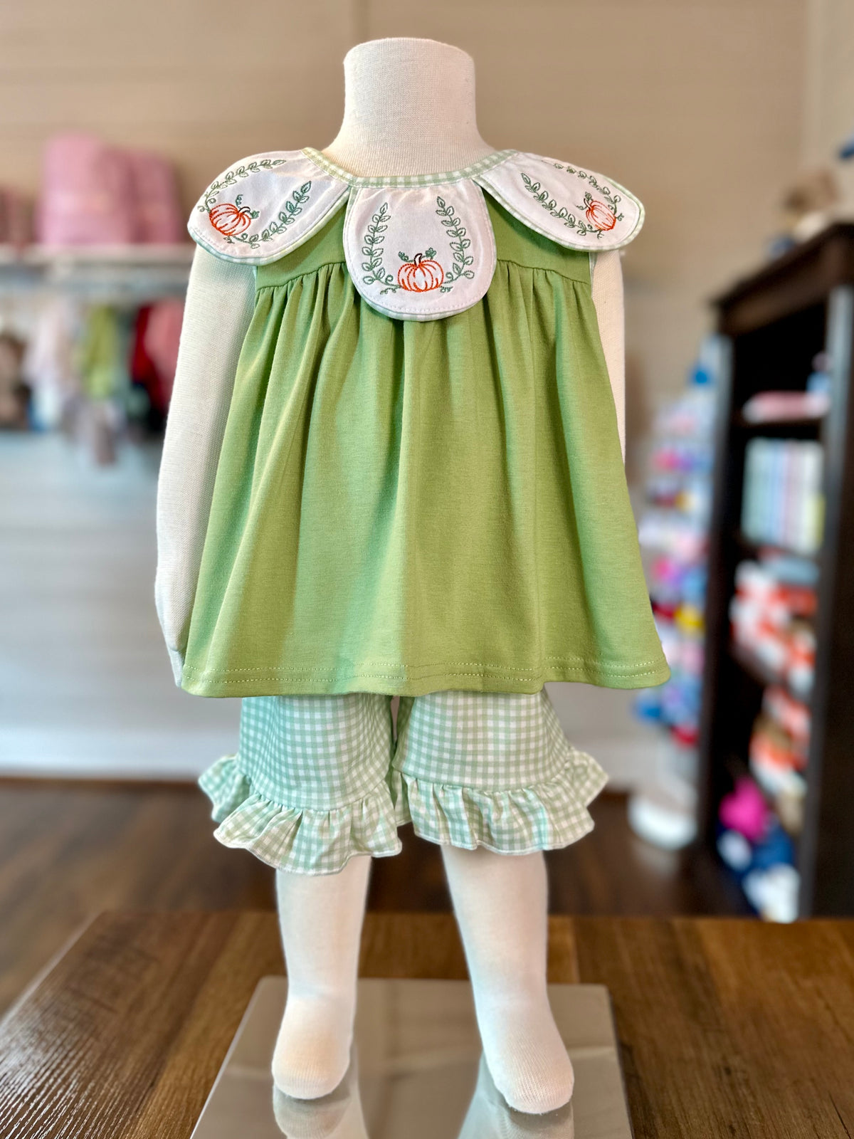 Pumpkin Petals Shorts Set