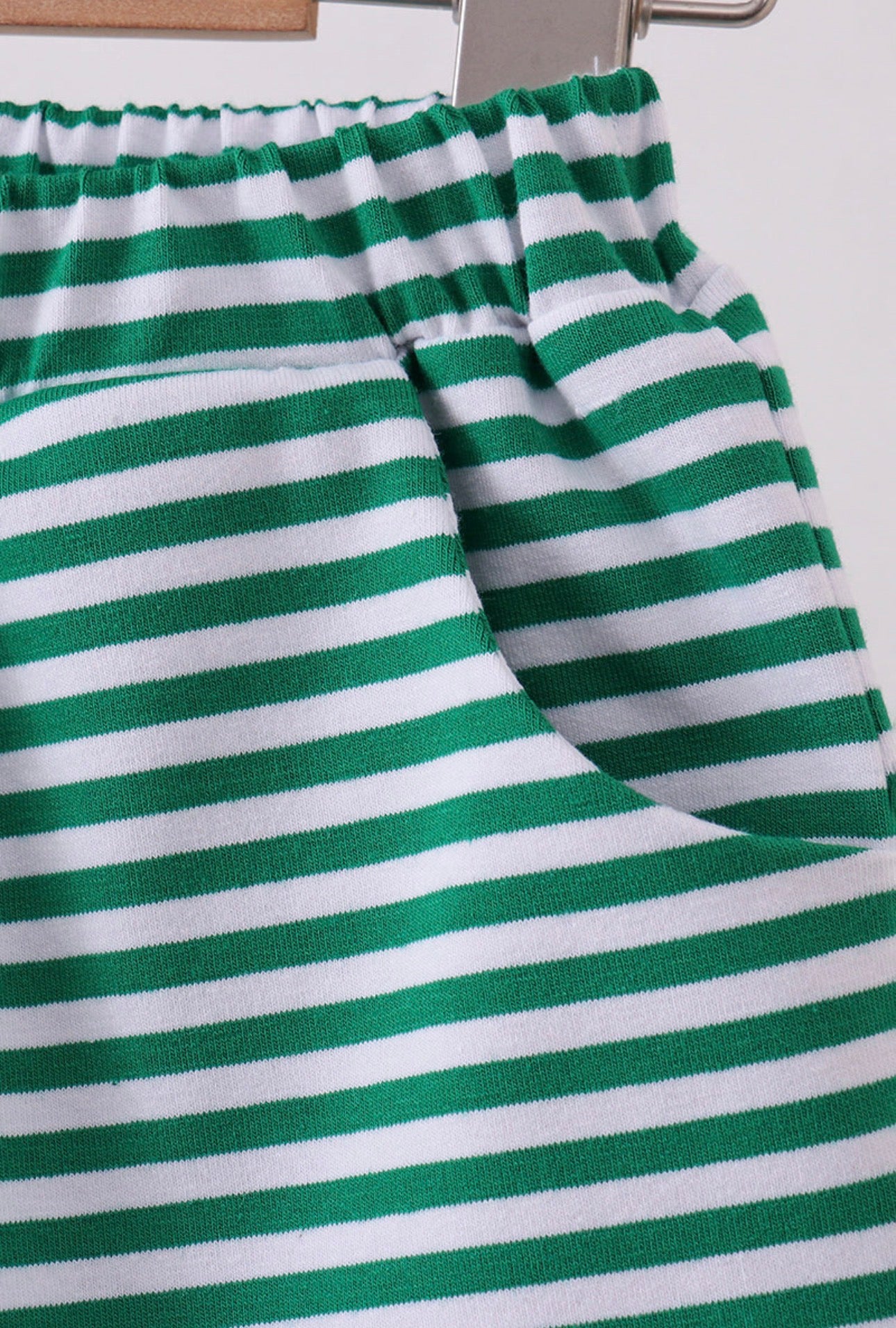 Basic Stripe Shorts - Green