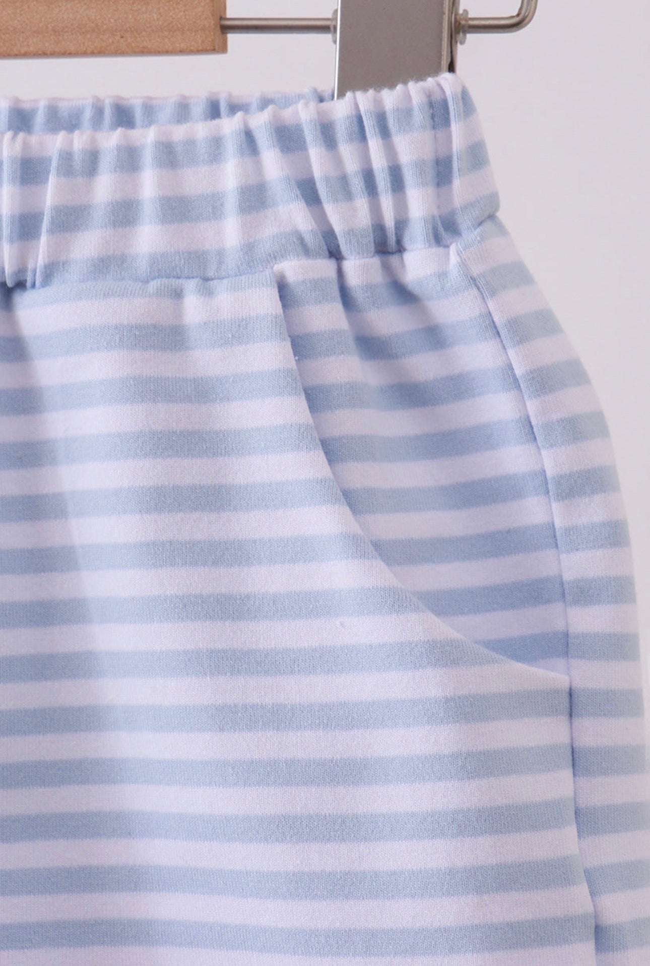 Basic Stripe Shorts - Light Blue